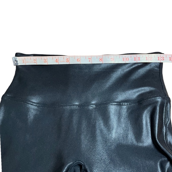 SPANX Black Faux Leather Leggings in LIKE NEW Condition US Sz L - Picture 5 of 8